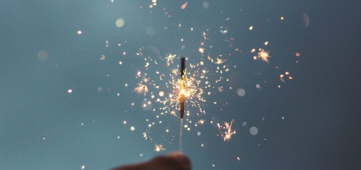 this is a photo of a sparkler